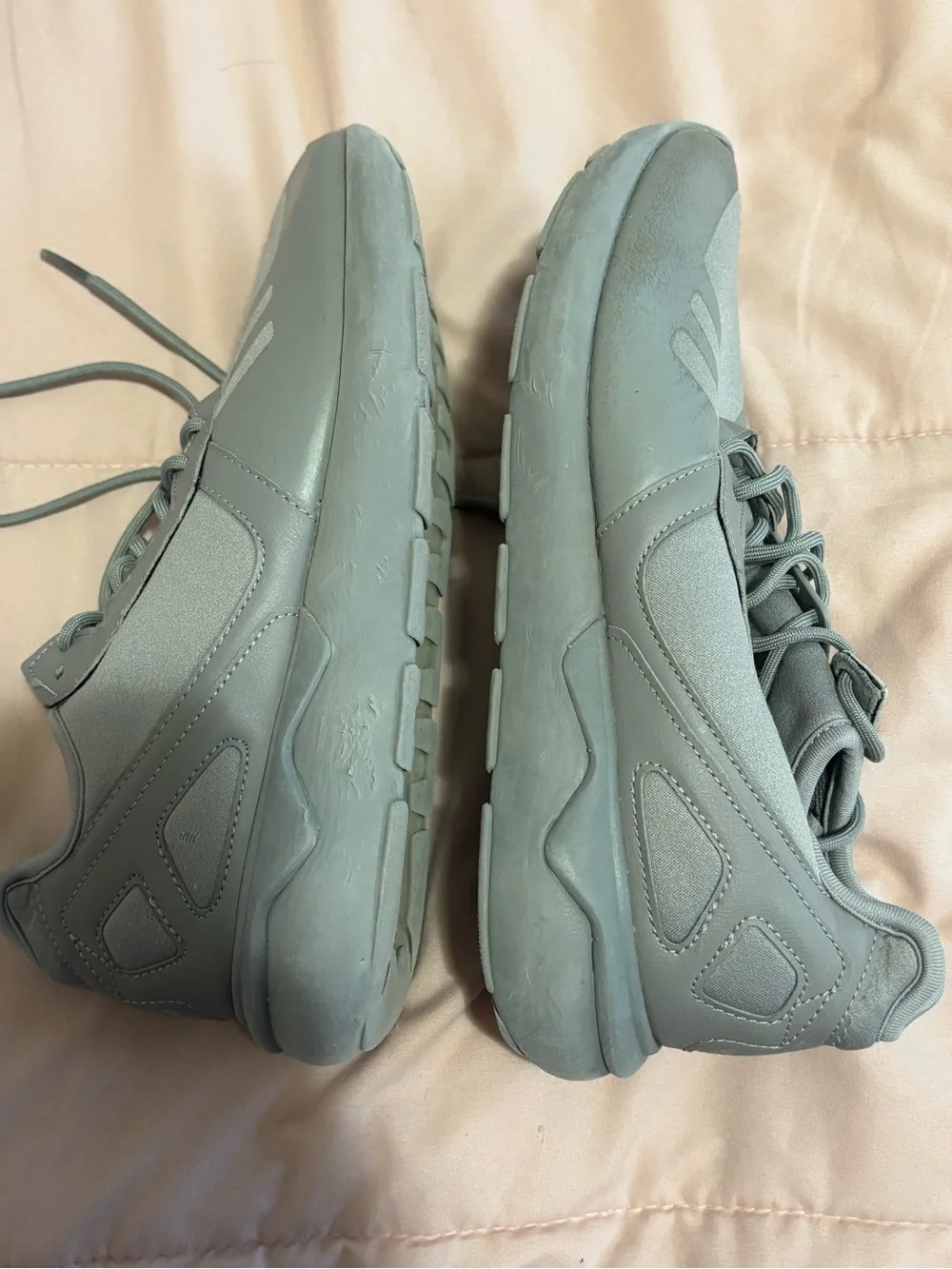 Adidas Tubular Runner light gray